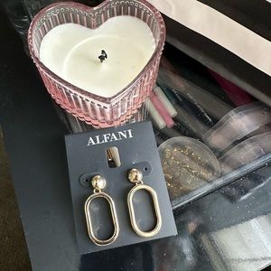 Alfani earrings, brand new.